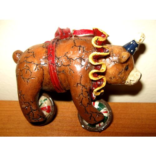 Christmas Ornament: Nodding Head Circus Bear w/Ruffled Collar Balances On Balls