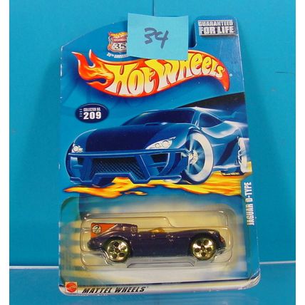 34 HOT WHEELS 2002 COLLECTOR #209 PURPLE ECLIPSE RACING JAGUAR D-TYPE ON CARD