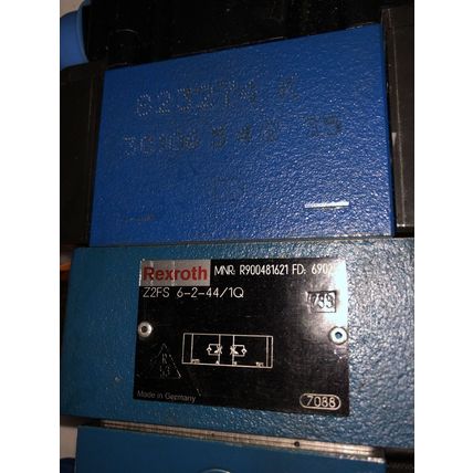 NEW REXROTH R900904406,Z2FS 6-2-44/1Q, VALVE,R978008115,4WE6J62/EW110N9DK25L,Az