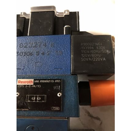 NEW REXROTH R900904406,Z2FS 6-2-44/1Q, VALVE,R978008115,4WE6J62/EW110N9DK25L,Az