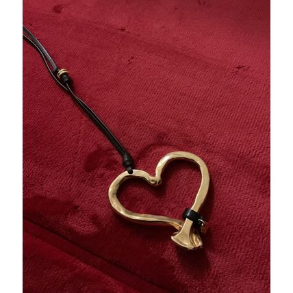 A Sweet Beautiful UNOde50 Heart Charm Long Necklace