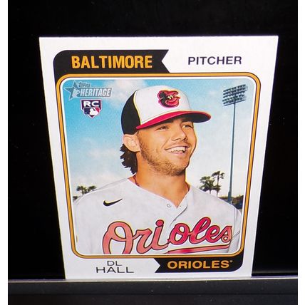 TOPPS HERITAGE 2023 DL HALL ROOKIE CARD #189