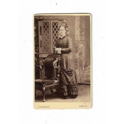 CDV, Elegant Lady, G A Baker, Jubilee Street, Commercial Road, London.