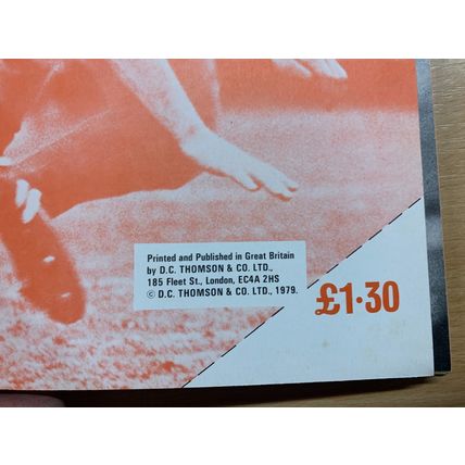 1979 "SCOOP 1980" UK FOOTBALL SOCCER ANNUAL HARDBACK BOOK (P4)