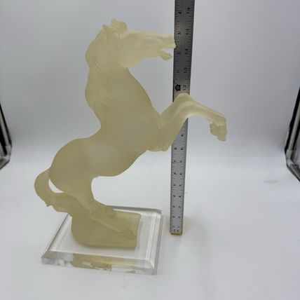 Large Frosted Lucite Acrylic Horse Rare Vintage 80s Regency New York Stallion