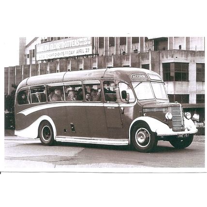 Black & White Photograph of Acorn Coaches Ltd. of Hanworth & Acton - VME 161