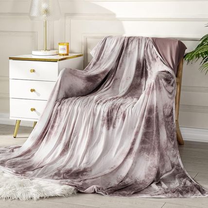 Topcee Cooling Blanket (90"X104"King Size) for Hot Sleepers,Absorbs Heat to Keep
