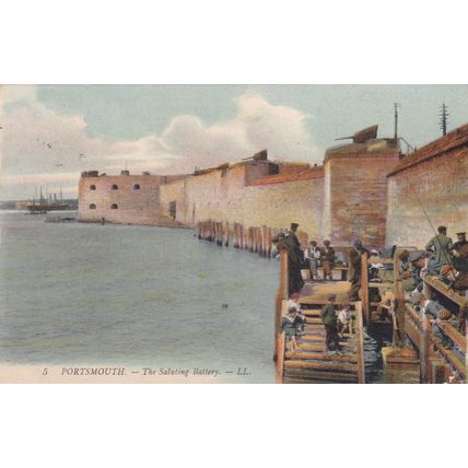 ED8 PORTSMOUTH - THE SALUTING BATTERY .PRINTED LL POSTCARD