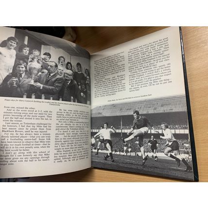 1971 THE ALL STARS FOOTBALL BOOK No.11 1972 UK SOCCER ANNUAL HARDBACK BOOK (P4)
