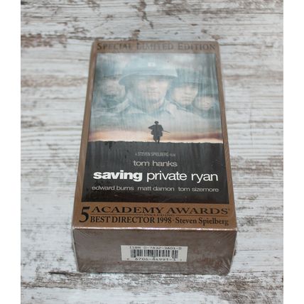 ORIGINAL FACTORY SEALED VHS TAPE SAVING PRIVATE RYAN SPECIAL LIMITED EDITION