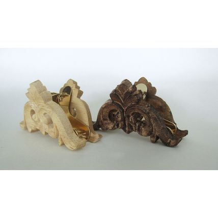 Smaller real wood and metal hair claw clip for fine thin hair