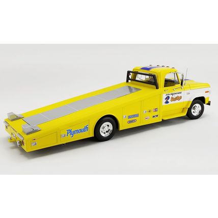 1/18 ( IB ) 1970 DODGE D-300 RAMP TRUCK - " THE SNAKE "