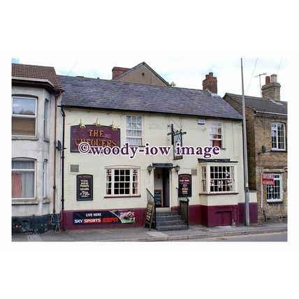 pu0624 - The Chequers Pub , Fenny Stratford , Buckinghamshire - print