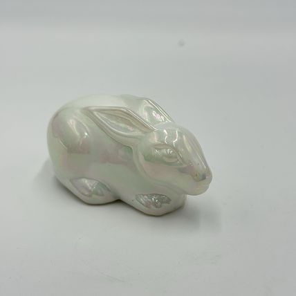 Vintage Mosser art glass iridesent bunny Rabbit figurine White Small Easter 1”x3