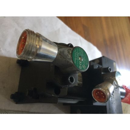 PARKER 02.50 J2AUS19A 1.500,LRS-750-ACWS-90-L-HP2-CP2-HS1-CS1-  5395 P+F 2062,AP