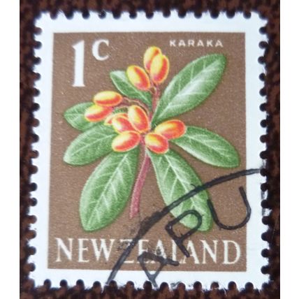 New Zealand 1967 Decimal Currency definitives 1c Karaka used stamp SG846