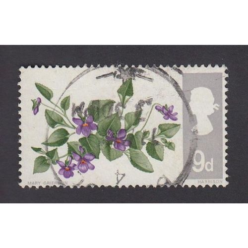 Great Britain 1967 Wild Flowers Dog Violet 9d Ordinary Used SG 721 Sc 492 stamp