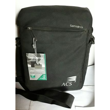 UNUSED * SAMSONITE PADDED CLOTH BAG for GENRAL USE 31 x 24 cm - Pre-owned *