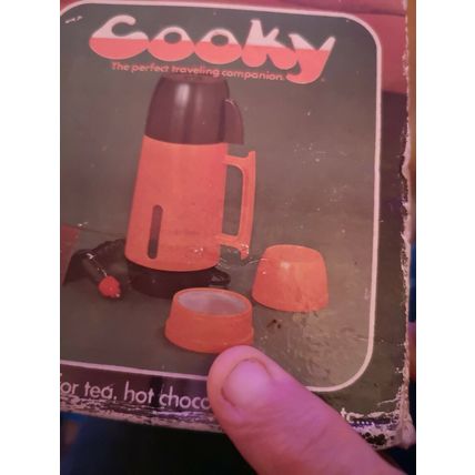 Vintage Cooky travel Companion