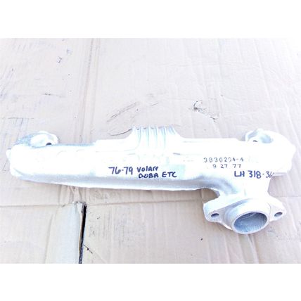 1976 77 78 79 Plymouth Chrysler Exhaust Manifold 318 360 3830204 Volare Cordoba