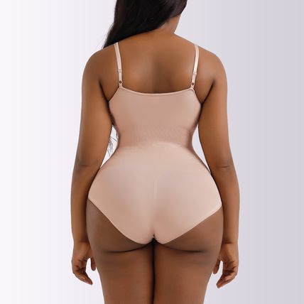 Woman Sculpt & Lift Seamless Shapewear Silhouette