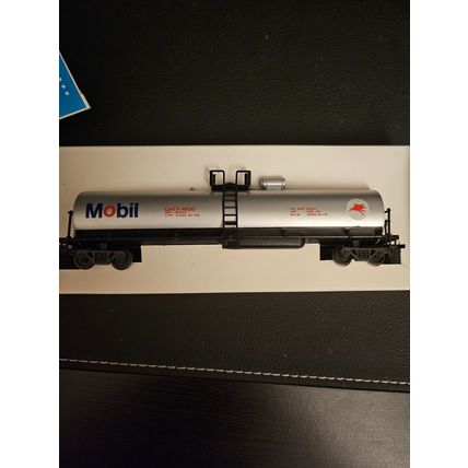 Mobil Train Car GATX46210 HO