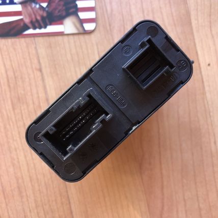 Land Rover LR2 LR013051 Jaguar C2D15355 OEM Headlamp Control Module 6H5213K031AE