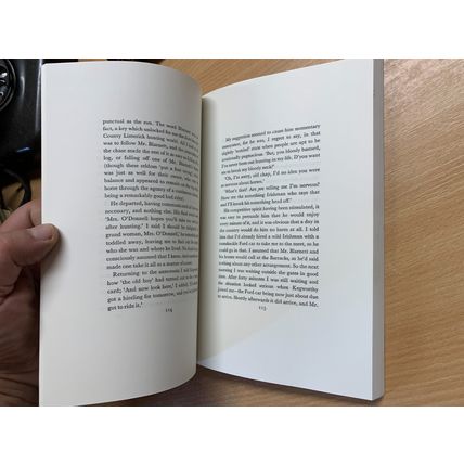 2004 SIEGFRIED SASSOON "SHERSTON'S PROGRESS" PAPERBACK BOOK (P4)