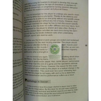 THE SPANISH SOCCER COACHING BIBLE HIGH SCHOOL & COLLEGE by L RUIZ English lang