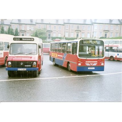 Colour Photograph of Go-Ahead Gateshead Ltd. - J619 KCU ex. Gateshead & District