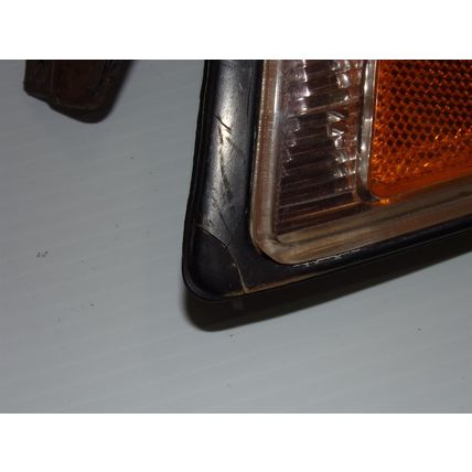 1988 88 1989 89 Subaru DL Wagon RH Turn Signal Assy OEM IKI 5173