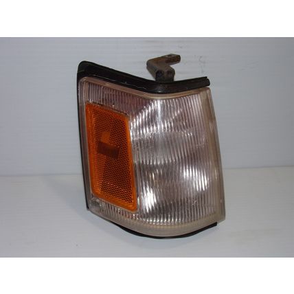 1988 88 1989 89 Subaru DL Wagon RH Turn Signal Assy OEM IKI 5173