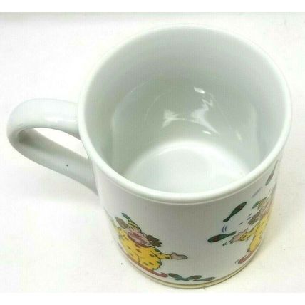 Vintage Circus Juggling Clown Coffee Cup Mug (G39)