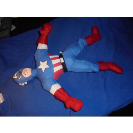 CAPTAIN AMERICA 16" Tall PLUSH DOLL! Marvel/Good Stuff, 2010! $15.00