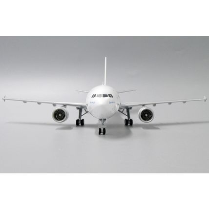 AIRBUS A310-300 REG: N824PA WITH STAND - JC WINGS XX2291 1/200
