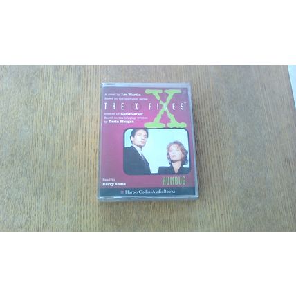 THE X-FILES: HUMBUG by Les Martin Audio Book (2 Cassettes) Harper Collins (1996)