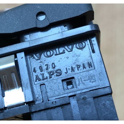 Genuine Volvo Defroster Switch Defrost V70R C70 V70 S70 9162952
