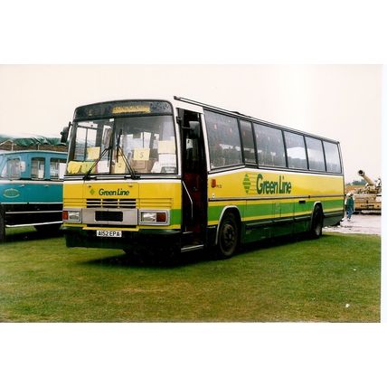 Colour Photograph of London Country Bus Services Ltd. - A152 EPA