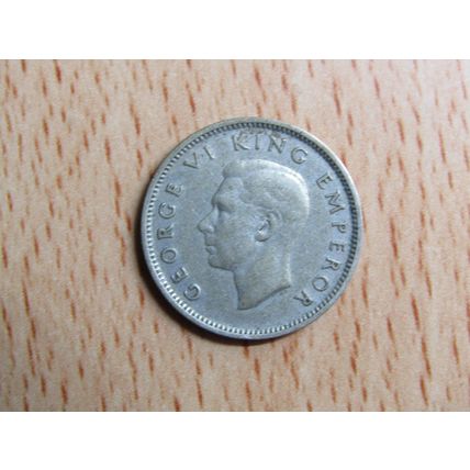 New Zealand 1942 6d Sixpence Coin