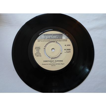 7" 1969. KENNY ROGERS. SOMETHING'S BURNING . REPRISE RS20888, NEAR MINT