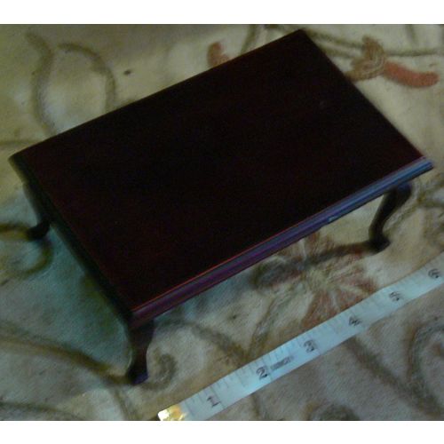 1:12th Dollshouse Mahogany Dining Table Cabriole Legs Square Corners