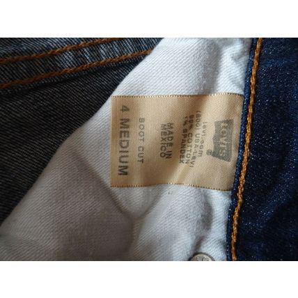 Jeans - Levi's Classic Boot Cut - Women's Size 4 Dark Blue 5-Pocket - Pre-Owned