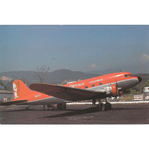 Urraca Colomdia Douglas DC3 Aircraft Civil Aviation Postcard (A13021)