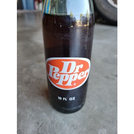 Dr Pepper Green Glass 1980 Partially Full 10 Oz Reno NV Painted Label Rusty NOS