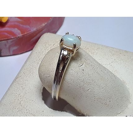 Estate 1/3ctw Natural Precious White Opal & Diam split shank 14Kt YG Ring #20090