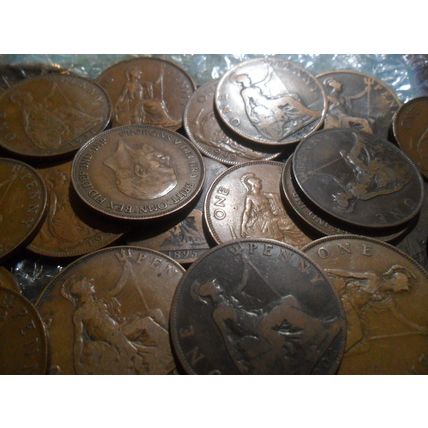 Bulk lot of Victoria to George VI pennies - 37 coins.