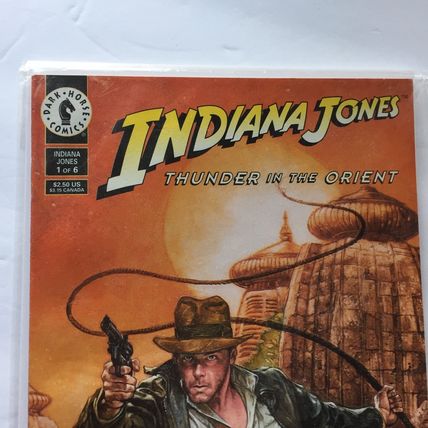1994 Dark Horse Comics Indiana Jones & the Arms of Gold #1 & 1993 Thunder in the