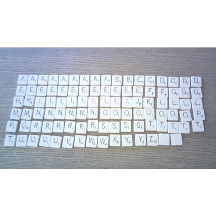SCRABBLE Original Board Game - VINTAGE & COMPLETE