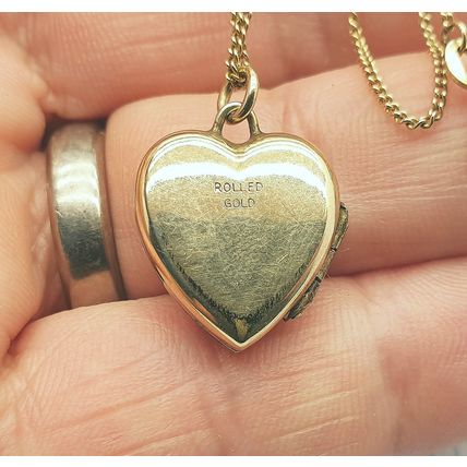 Vintage American Double 10ct Yellow Rolled Gold Heart Locket Pendant Necklace