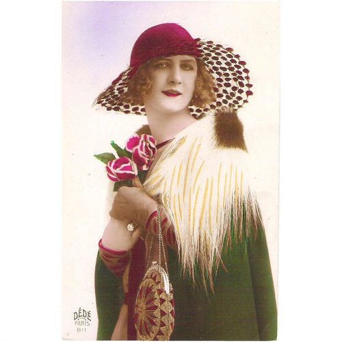 CARTE POSTALE - MODE - FEMME A CHAPEAU - REF 59